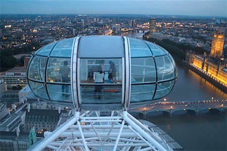 simsearch:700-00513857,k - Millenium Wheel London, England Stock Photo - Rights-Managed, Code: 700-00371150