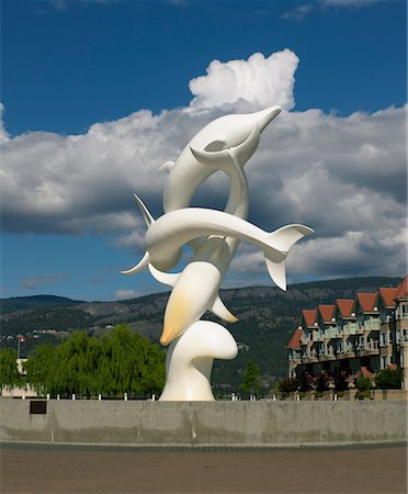 Dolphin Sculpture Kelowna, British Columbia, Canada Foto de stock - Direito Controlado, Número: 700-00404152