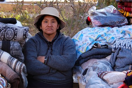 Vendor Selling Blankets Purmamarca Market, Jujuy Province, Argentina Fotografie stock - Rights-Managed, Codice: 700-00424913