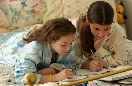 simsearch:846-06112421,k - Two Teenage Girls Studying Stock Photo - Rights-Managed, Code: 700-00439285