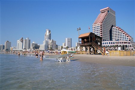 simsearch:700-01124389,k - People at the Beach, Tel Aviv, Israel Foto de stock - Con derechos protegidos, Código: 700-00430507