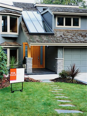 exterior bay window photos - House with Sold Sign on Lawn Stock Photo - Rights-Managed, Code: 700-00440024