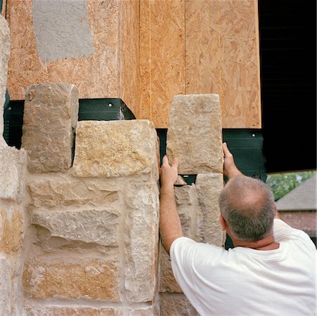 david papazian - Mason Building Stone Wall Photographie de stock - Rights-Managed, Code: 700-00440051