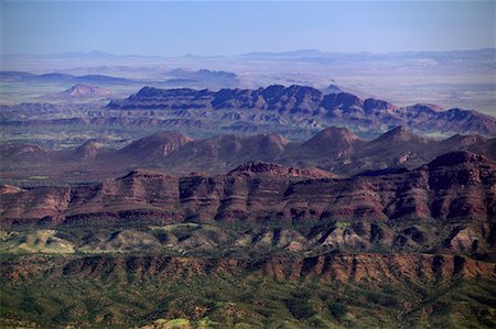 flinders range national park - Wilpena Pound, Flinders Ranges, Flinders Ranges National Park, South Australia, Australia Stock Photo - Rights-Managed, Code: 700-00453295