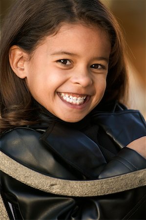 simsearch:700-00015310,k - Portrait of Little Girl Foto de stock - Con derechos protegidos, Código: 700-00453410