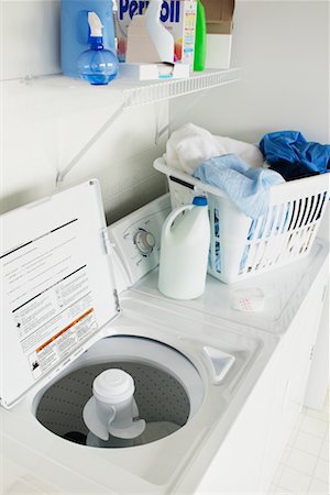 productos para limpieza - Laundry Room Foto de stock - Con derechos protegidos, Código: 700-00476797