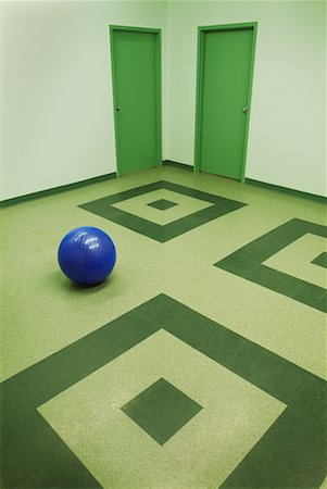 pierre tremblay - Blue Ball in Green Room Stock Photo - Rights-Managed, Code: 700-00476969