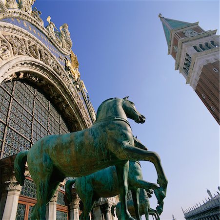 simsearch:700-00634320,k - Les quatre Statues de Bronze cheval devant le San Marco basilique San Marco, Venise, Italie Photographie de stock - Rights-Managed, Code: 700-00477110