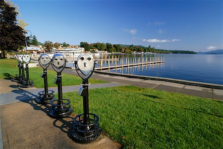 Row of View Finders, Lake George, Adirondack Park, New York, USA Foto de stock - Con derechos protegidos, Código: 700-00478381