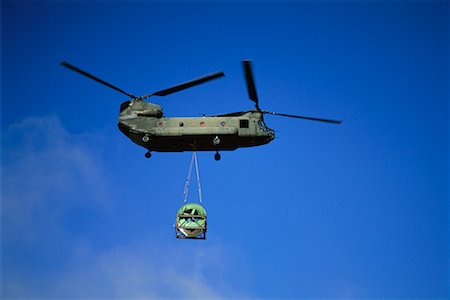 National Guard Chinook Helicopter Foto de stock - Con derechos protegidos, Código: 700-00478430