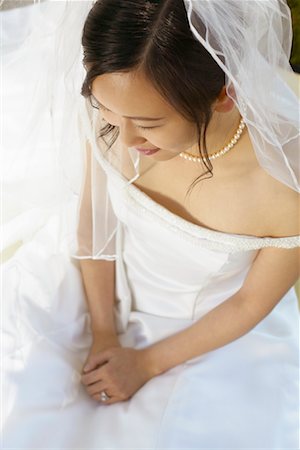 string of pearls for wedding - Bride Stock Photo - Rights-Managed, Code: 700-00478739