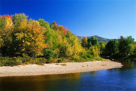 La rivière Ausable en automne, parc des Adirondacks, New York State, États-Unis Photographie de stock - Rights-Managed, Code: 700-00481946