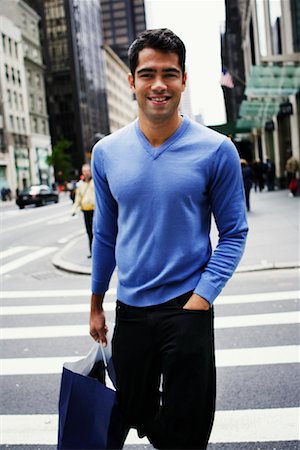 Man Walking Outdoors, New York, New York, USA Foto de stock - Con derechos protegidos, Código: 700-00514231