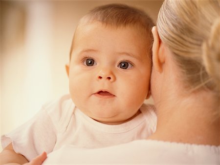 simsearch:700-00074987,k - Baby in Mother's Arms Stock Photo - Rights-Managed, Code: 700-00515599