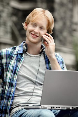 simsearch:700-02046618,k - Student with Laptop and Cellular Phone Stock Photo - Rights-Managed, Code: 700-00515981