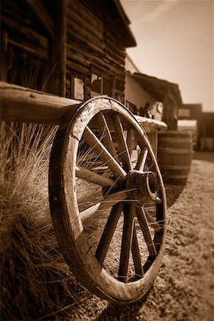Wagon Wheel Stock Photo - Rights-Managed, Code: 700-00518507