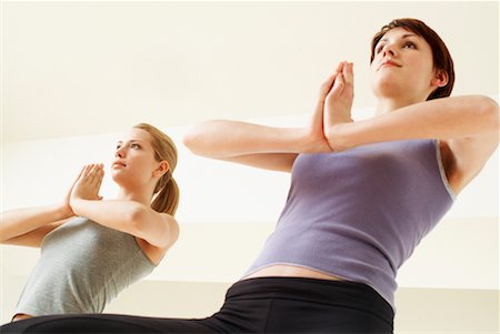 simsearch:700-00517607,k - Zwei Frauen tun Yoga Stockbilder - Lizenzpflichtiges, Bildnummer: 700-00519088