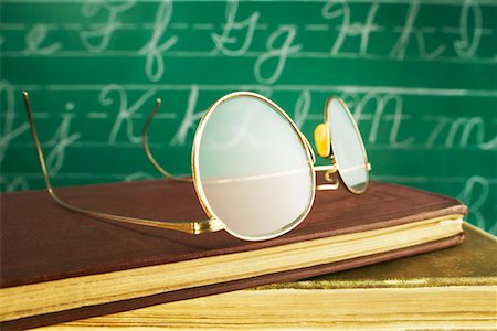 simsearch:700-00527747,k - Glasses on Stack of Books Stock Photo - Rights-Managed, Code: 700-00524128