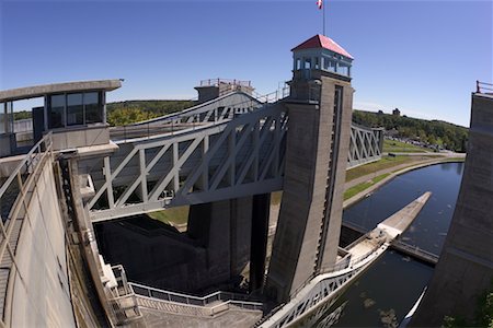 schiffschleuse - Peterborough Lift Lock, Peterborough, Ontario, Kanada Stockbilder - Lizenzpflichtiges, Bildnummer: 700-00524442