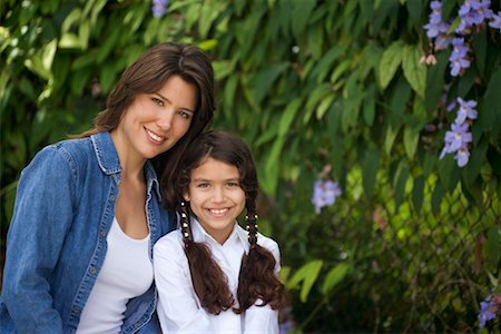 polynesian children - Mother and Daughter Stock Photo - Rights-Managed, Code: 700-00526965