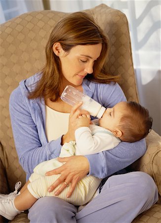 simsearch:600-00847852,k - Portrait de la mère et le bébé Photographie de stock - Rights-Managed, Code: 700-00527308