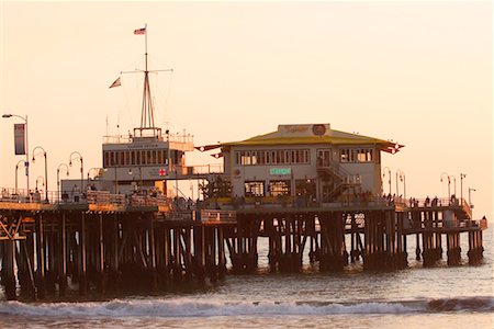 simsearch:700-00515464,k - Santa Monica Pier, California, USA Stock Photo - Rights-Managed, Code: 700-00527313