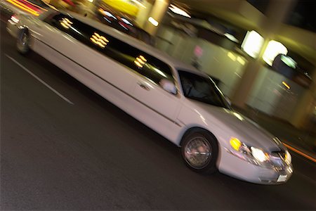 Limousine, Yonge Street, Toronto, Ontario, Canada Stock Photo - Rights-Managed, Code: 700-00527663