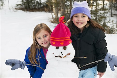 simsearch:700-00270194,k - Girls with Snowman Foto de stock - Con derechos protegidos, Código: 700-00527725