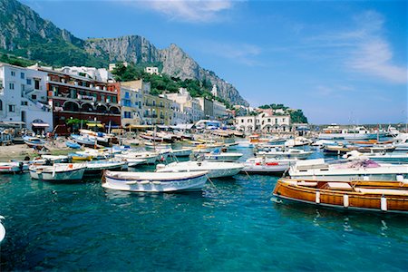 Boats in Harbour, Marina Grande Harbor, Capri, Naples, Italy Fotografie stock - Rights-Managed, Codice: 700-00528349