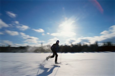 pictures of man snowshoeing - Man Snowshoeing Stock Photo - Rights-Managed, Code: 700-00529650