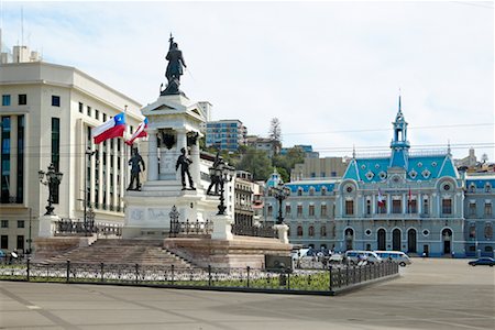 Intendencia, Plaza Sotomayor, Valparaiso, Chili Photographie de stock - Rights-Managed, Code: 700-00520141