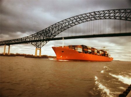 st lawrence seaway boats - Container Ship on the St Lawrence River Stock Photo - Rights-Managed, Code: 700-00522513