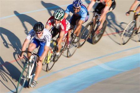 simsearch:700-00522785,k - Track-Radfahren-Wettbewerb Stockbilder - Lizenzpflichtiges, Bildnummer: 700-00522777