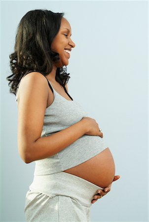 simsearch:700-00528067,k - Portrait de femme enceinte Photographie de stock - Rights-Managed, Code: 700-00522911