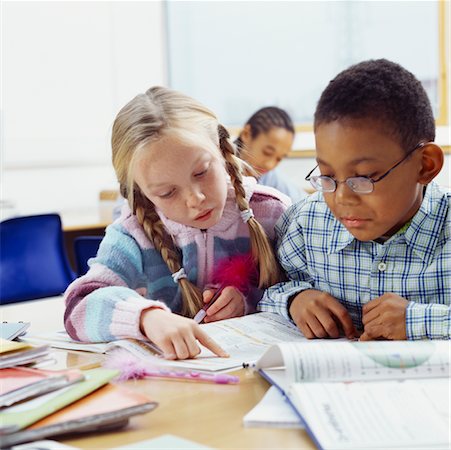 simsearch:640-02776114,k - Students in Classroom Stock Photo - Rights-Managed, Code: 700-00523402