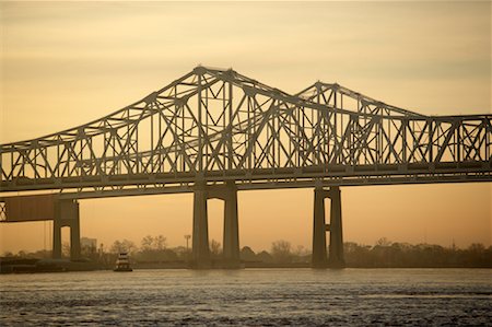 photography mississippi river boat - Greater New Orleans Bridge over the Mississippi River, New Orleans, Louisiana, USA Stock Photo - Rights-Managed, Code: 700-00523850