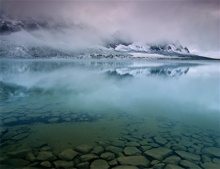 simsearch:700-01345178,k - Lac Amethyst, vallée Tonquin, Parc National Jasper, Alberta, Canada Photographie de stock - Rights-Managed, Code: 700-00530164