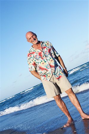 retired man in hawaiian shirt - Man at Beach Stock Photo - Rights-Managed, Code: 700-00546611