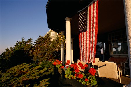 simsearch:700-02349018,k - American Flag Hanging on Veranda, Kennebunkport, Maine, USA Stock Photo - Rights-Managed, Code: 700-00546941