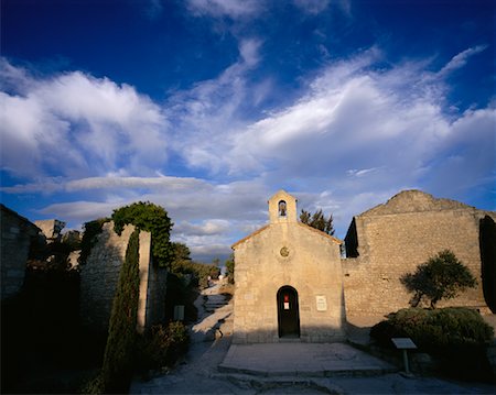 Les Baux, Provence, Bouches Du Rhone, France Stock Photo - Rights-Managed, Code: 700-00547021