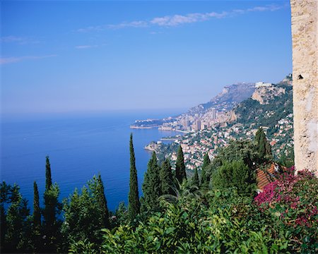 roquebrune cap martin - Roquebrune Cap Martin, French Riviera, France Stock Photo - Rights-Managed, Code: 700-00547039