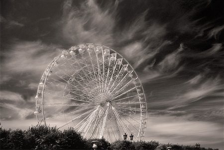 paris in black and white - Ferris Wheel, Paris, France Stock Photo - Rights-Managed, Code: 700-00549271