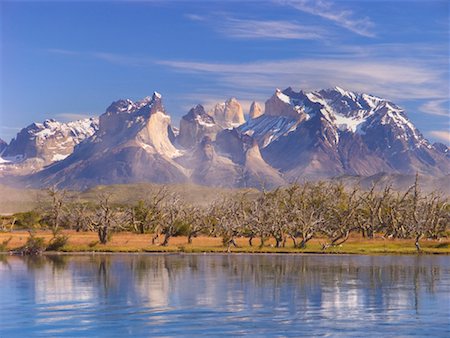 Cuernos del Paine, Parc National de Torres del Paine, Chili Photographie de stock - Rights-Managed, Code: 700-00549792