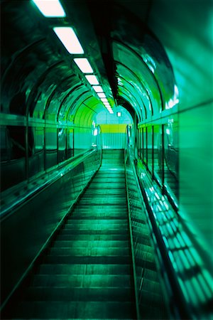 pierre tremblay - Escalator, Tokyo, Japan Stock Photo - Rights-Managed, Code: 700-00543629