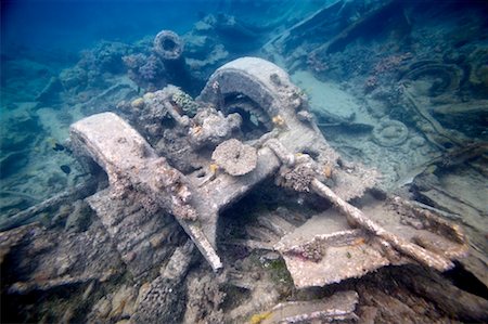 American World War 2 Military Equipment Off Million Dollar Point, Espiritu Santo, Vanuatu Fotografie stock - Rights-Managed, Codice: 700-00554007