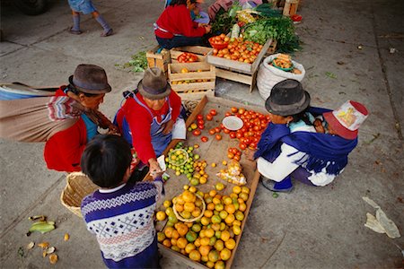 simsearch:614-02983890,k - Fruit and Vegetable Sellers at Market, Saquisili, Ecuador Stock Photo - Rights-Managed, Code: 700-00554375
