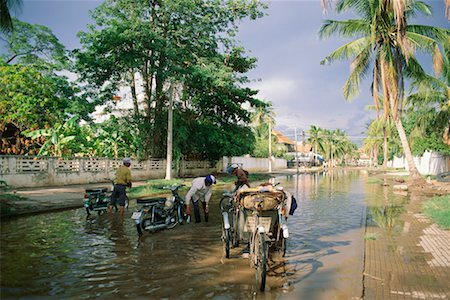 Flooded Street, Phnom Penh, Cambodia Stock Photo - Rights-Managed, Code: 700-00554408