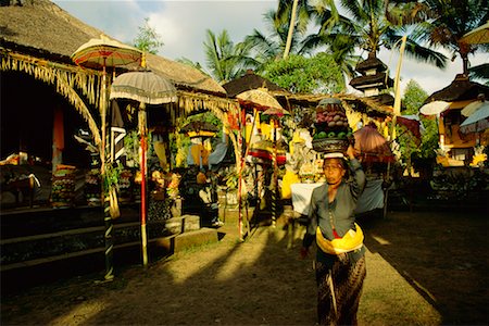 Street Scene, Bali, Indonesia Foto de stock - Con derechos protegidos, Código: 700-00554753