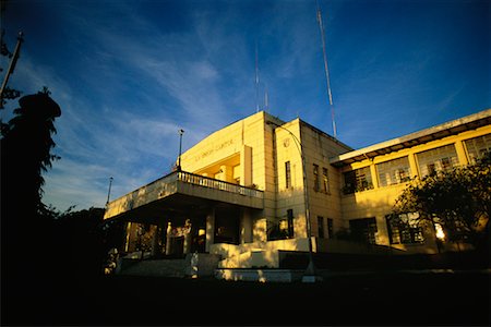 san fernando - Exterior of Building, San Fernando, La Union, Philippines Foto de stock - Con derechos protegidos, Código: 700-00555404