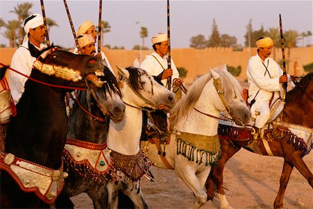 Hommes à cheval, Marrakech, Maroc Photographie de stock - Rights-Managed, Code: 700-00555593